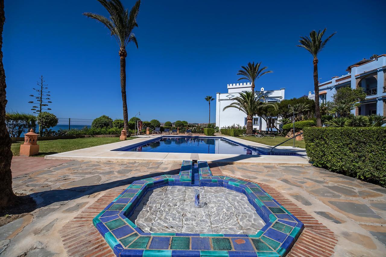 La Perla De La Bahia 912 Daire Casares Dış mekan fotoğraf